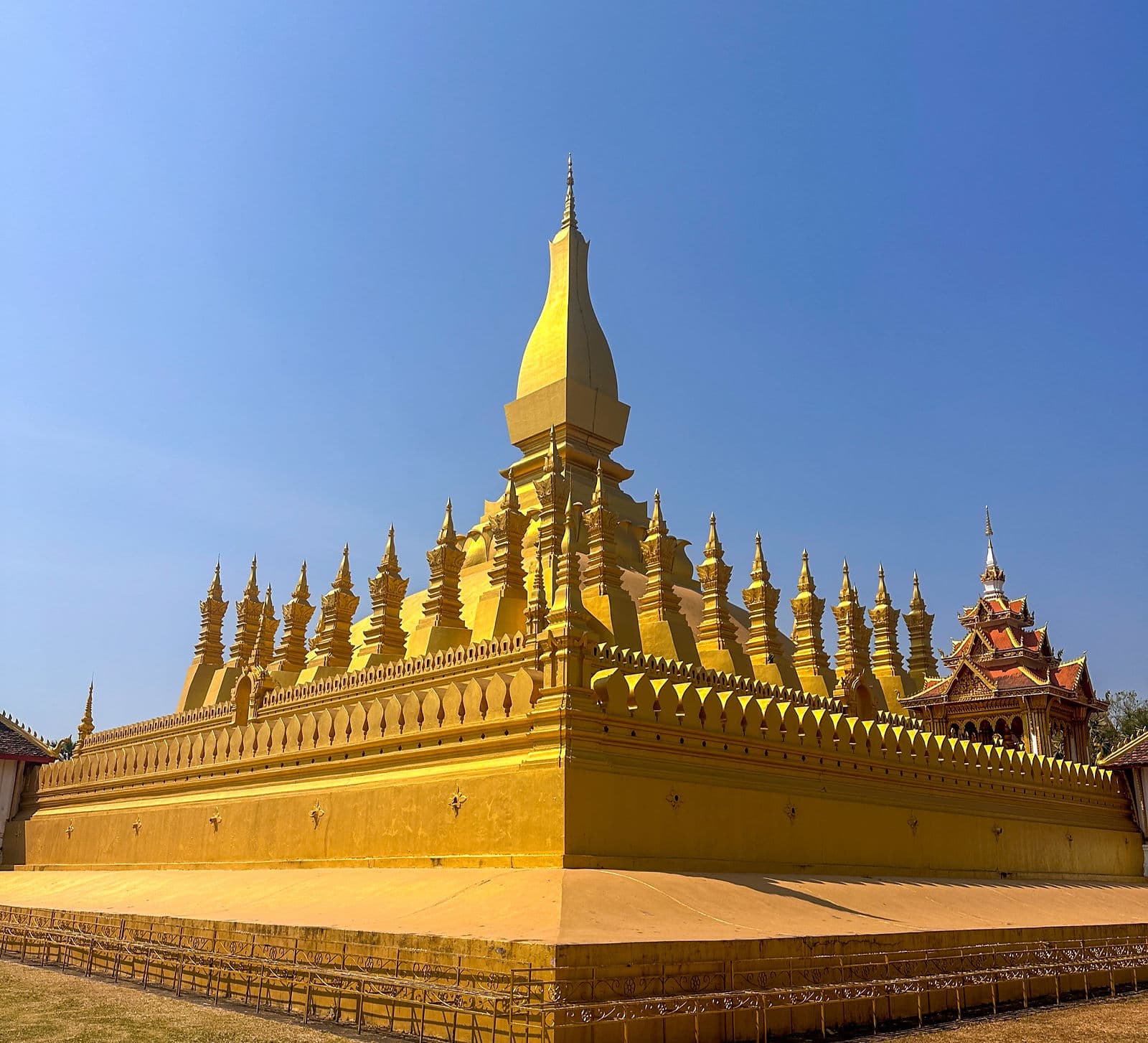Laos’ta 1 Haftada Nereler Gezilir? | Laos 7 Günlük Gezi Planı